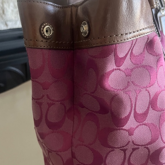 EUC Vintage Purple COACH Brown Handles - Picture 13 of 13